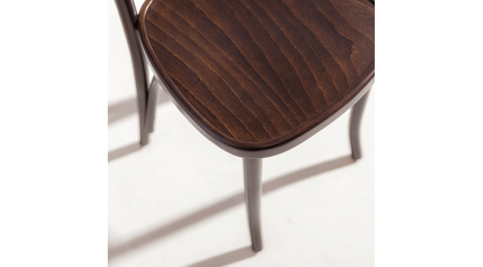 Krzesło drewniane klasyczne DEXE