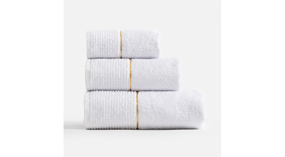 Bawełniany ręcznik ze złotym paskiem