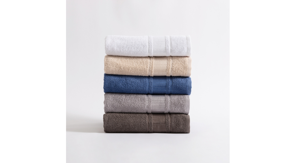 Ręczniki w różnych kolorach