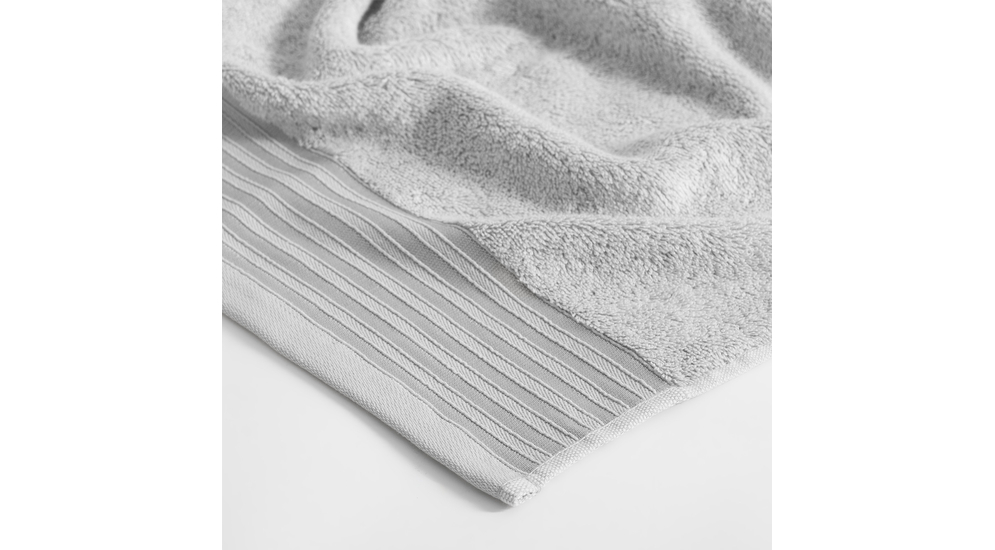 Srebrny ręcznik z bawełny do kąpieli