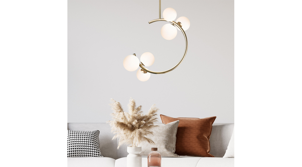Lampa sufitowa MOLECULE w złotym kolorze to oświetlenie, którym możesz udekorować do salon, jadalnię lub sypialnię.
