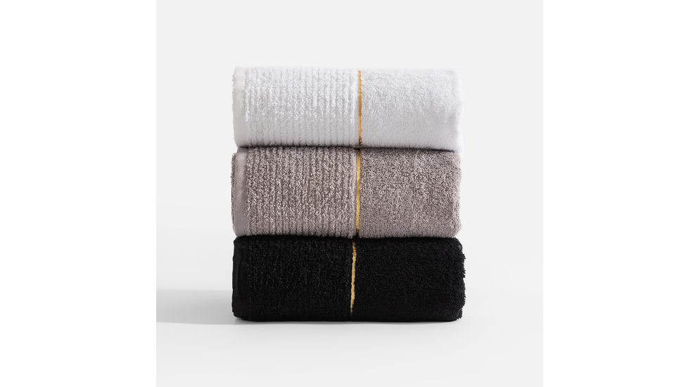 Różnokolorowe ręczniki z bawełny ze złotym paskiem