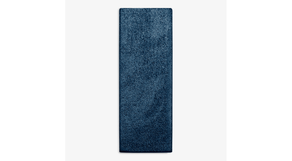 Dywan ciemnoniebieski CLEVER 67x180 cm wykonany z przędzy polipropylenowej. 