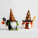 Figurka dekoracyjna halloween SKRZAT CHŁOPIEC 20 cm